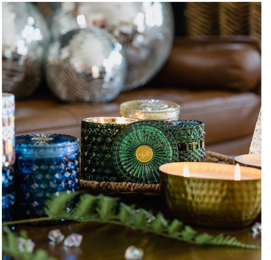 SOi - MISTLETOE AND HOLLY SHIMMER CANDLES