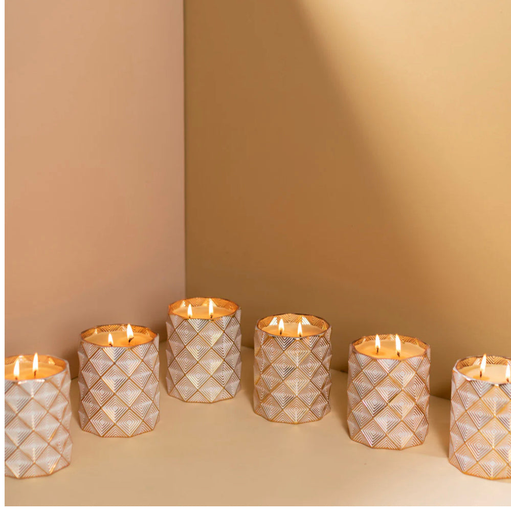 Votivo - Holiday Decorative Candle - Sequoia Fir