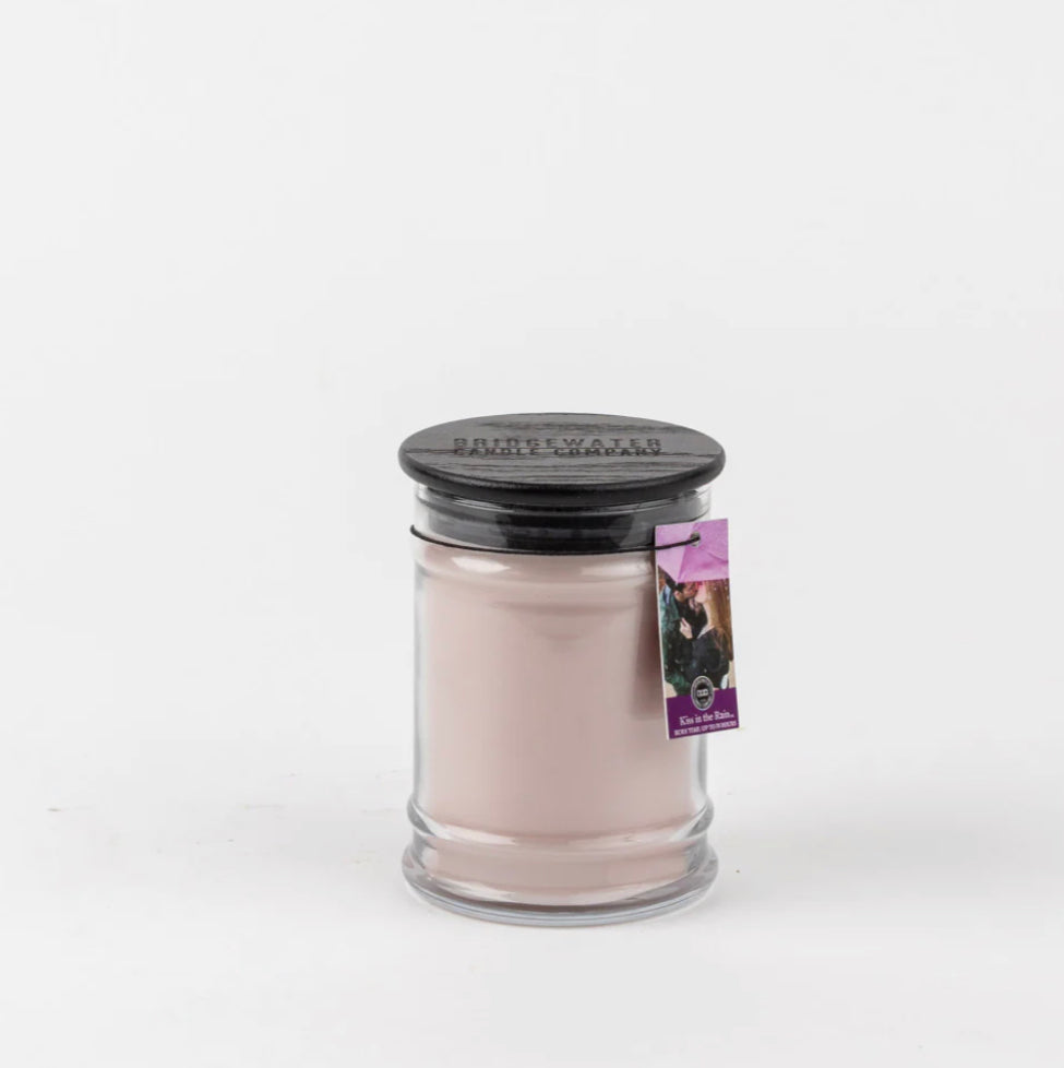 Bridgewater - 8oz Jar Candle-Kiss In The Rain